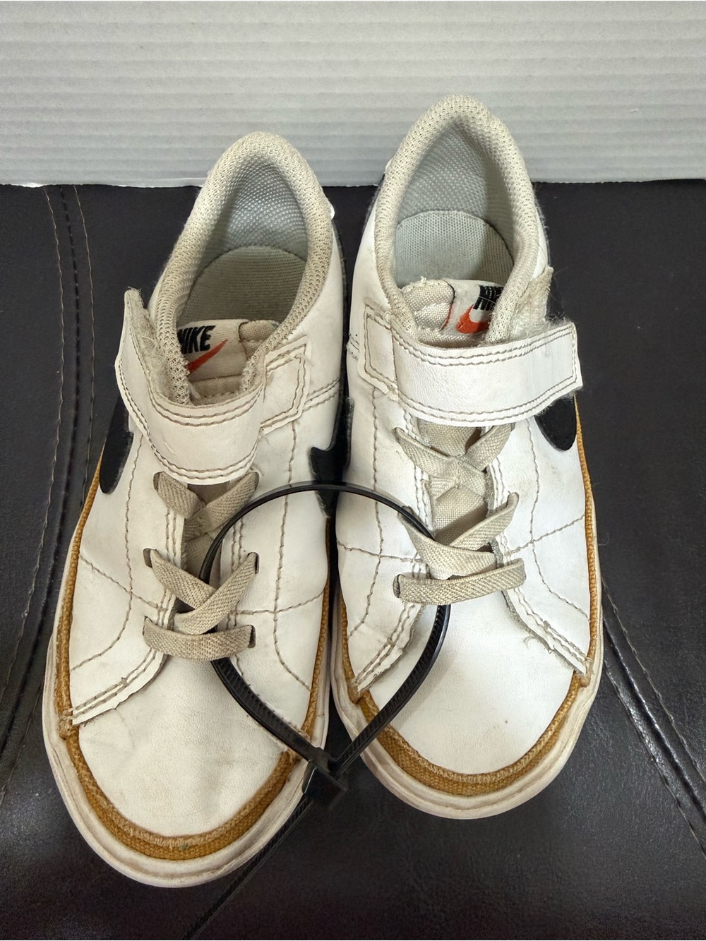 Nike Kids White, Black and Brown Velcro Sneakers